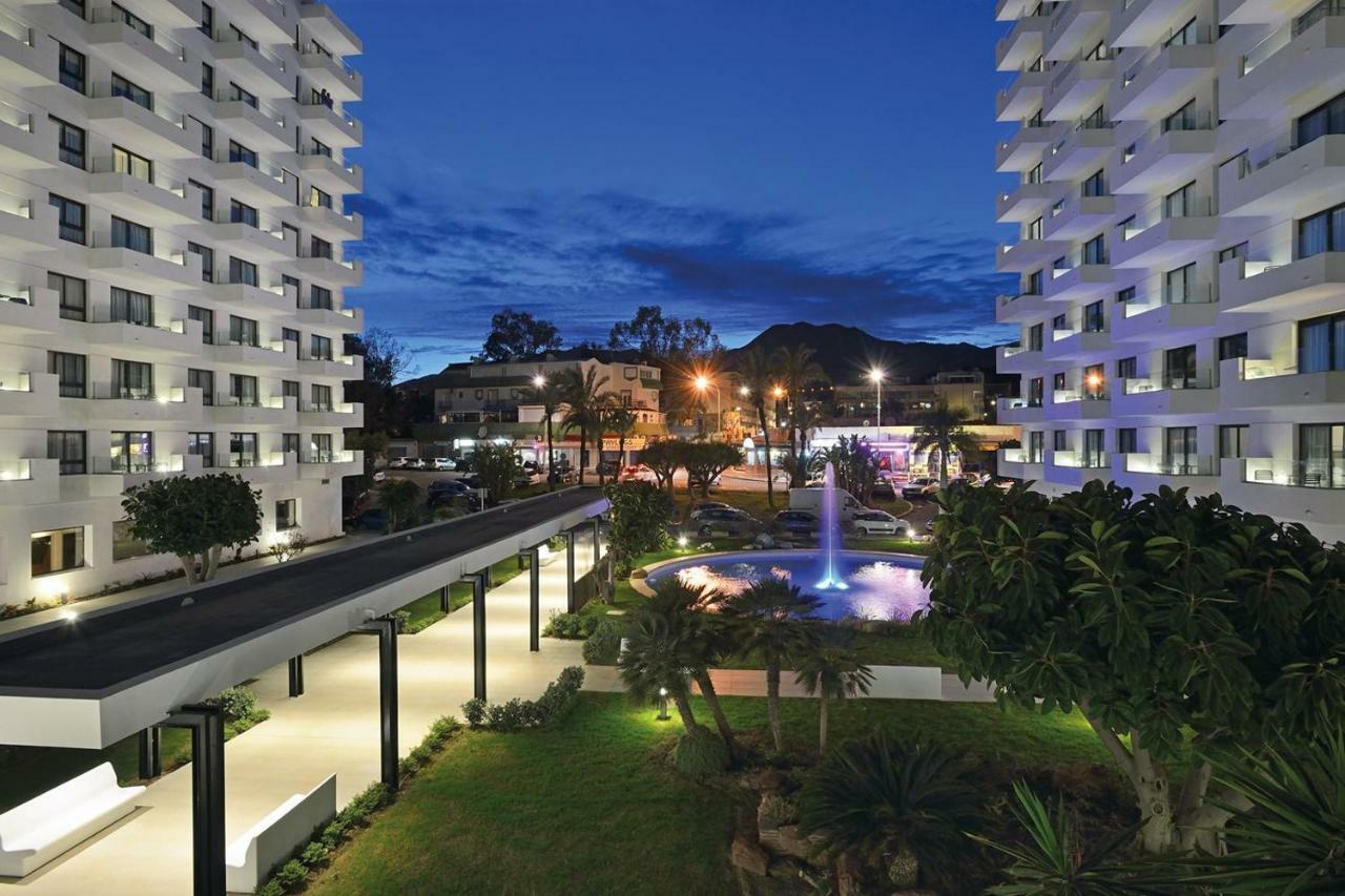 Apto a pie de playa con vistas increíbles! Torremolinos Exterior foto